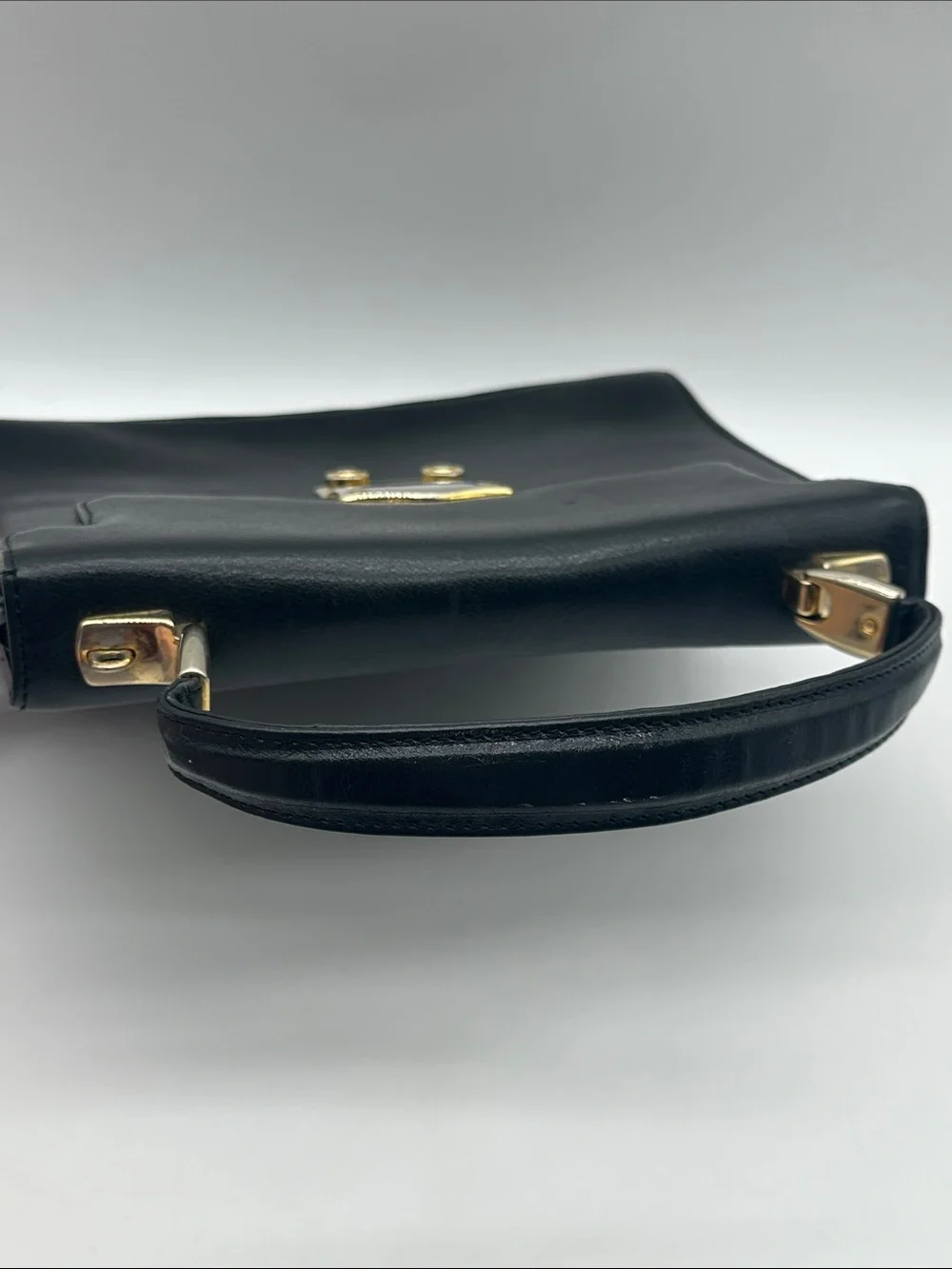 Vintage Suzy Smith Classic Black Leather Top-Handle Bag